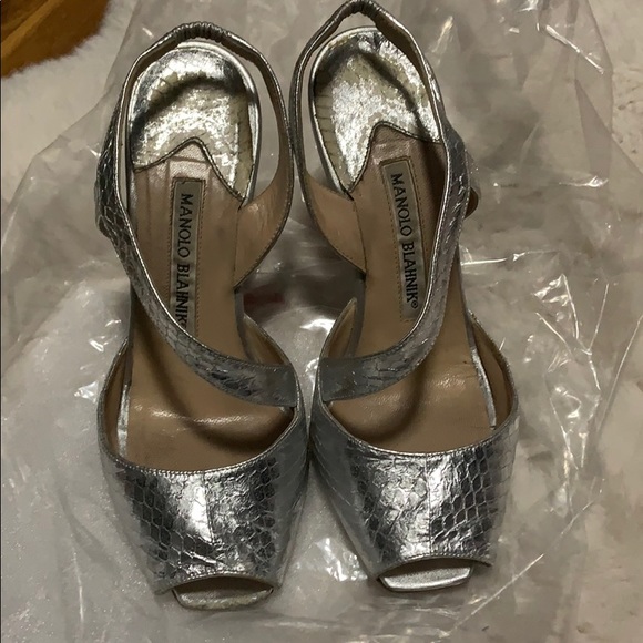 Manolo Blahnik Silver Sandal - Picture 2 of 5